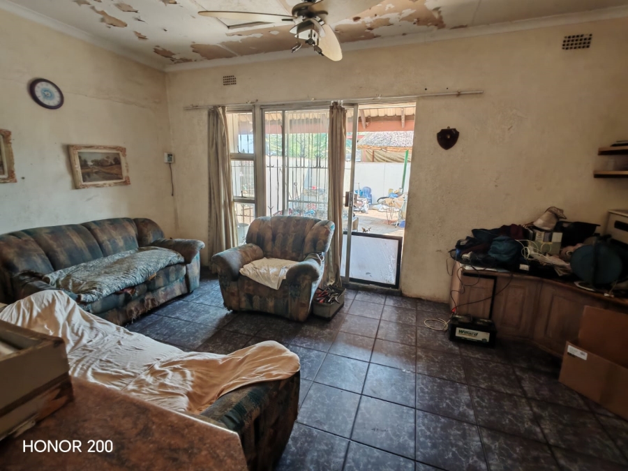 3 Bedroom Property for Sale in Vaalpark Free State